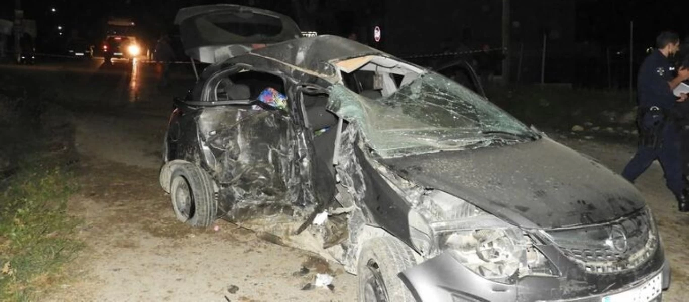 Θρήνος από το τροχαίο δυστύχημα στην Κρήτη - Θύματα η 38χρονη αστυνομικός και η δίχρονη κόρη της (φώτο)